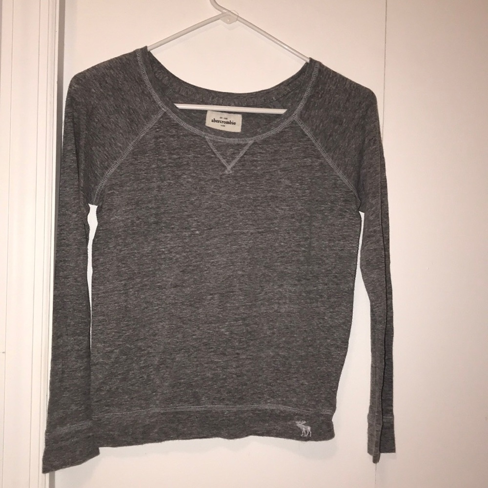 Gray top